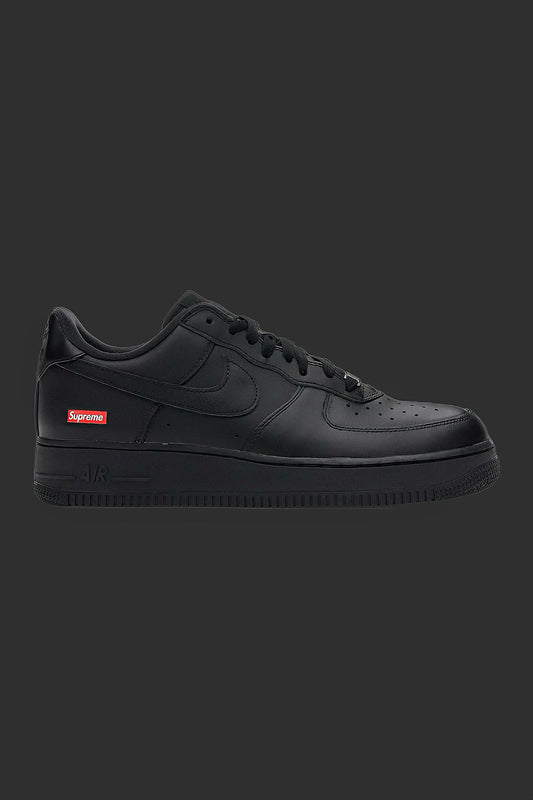 BLACK+RED ACCENT SNEAKER