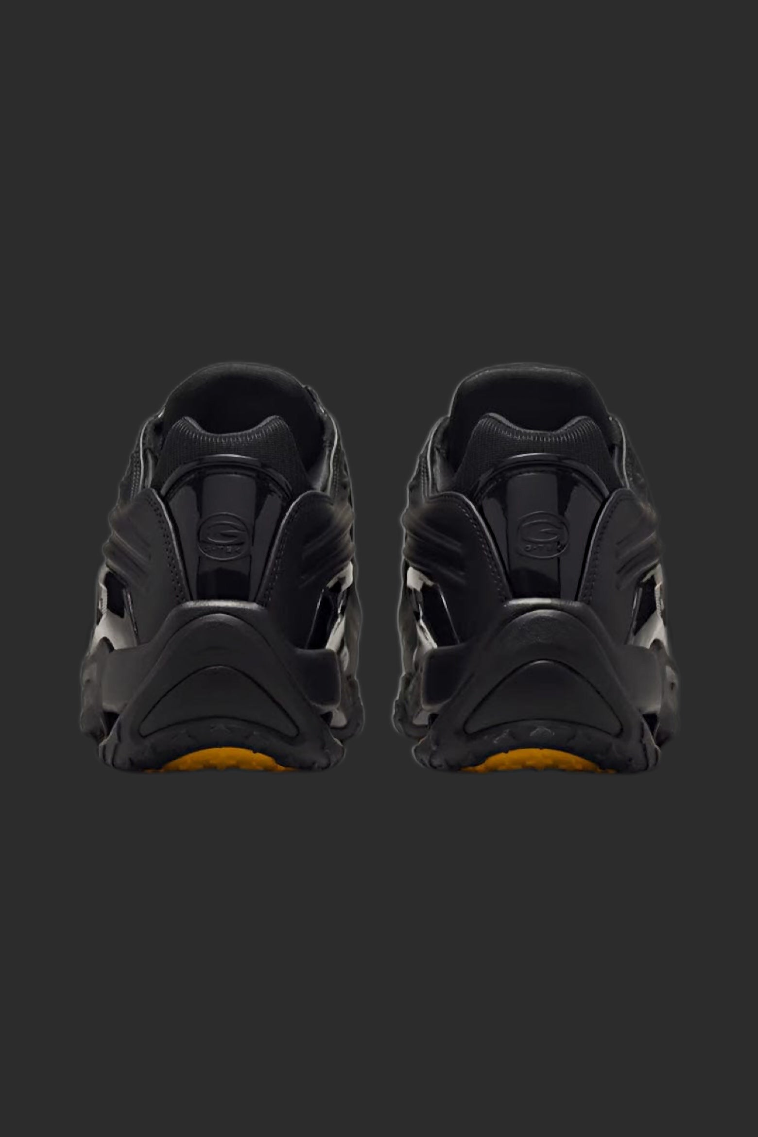 G-TEK PERFORMANCE SNEAKER