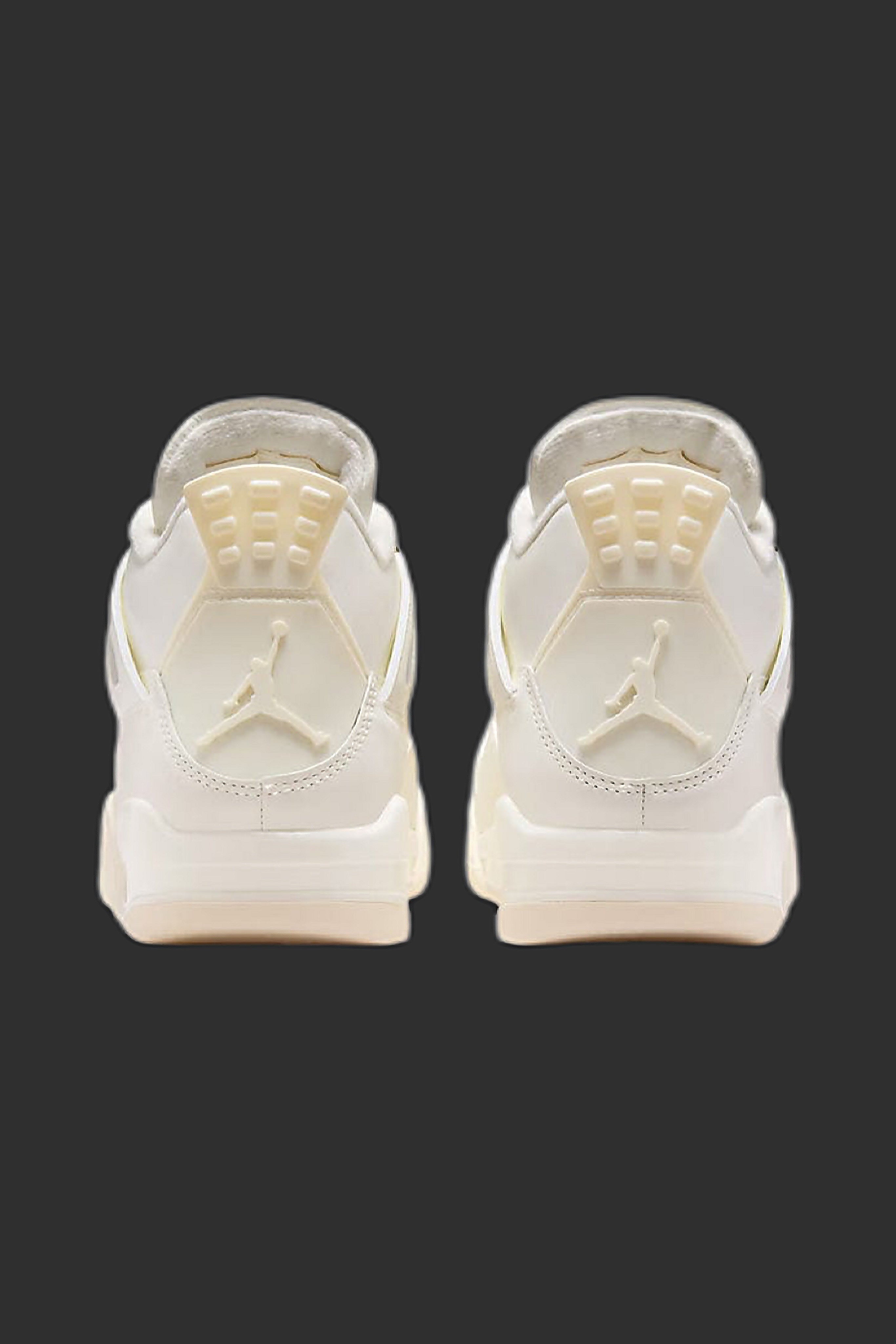 AIR JORDAN 4 “SAIL” [NIKE]